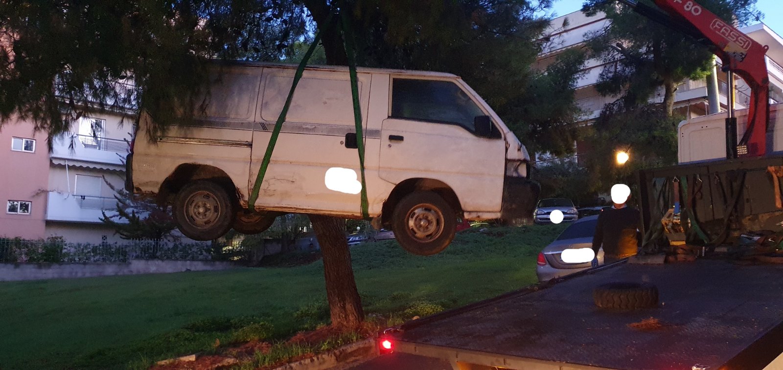 Απομάκρυνση οχημάτων 2025-11 