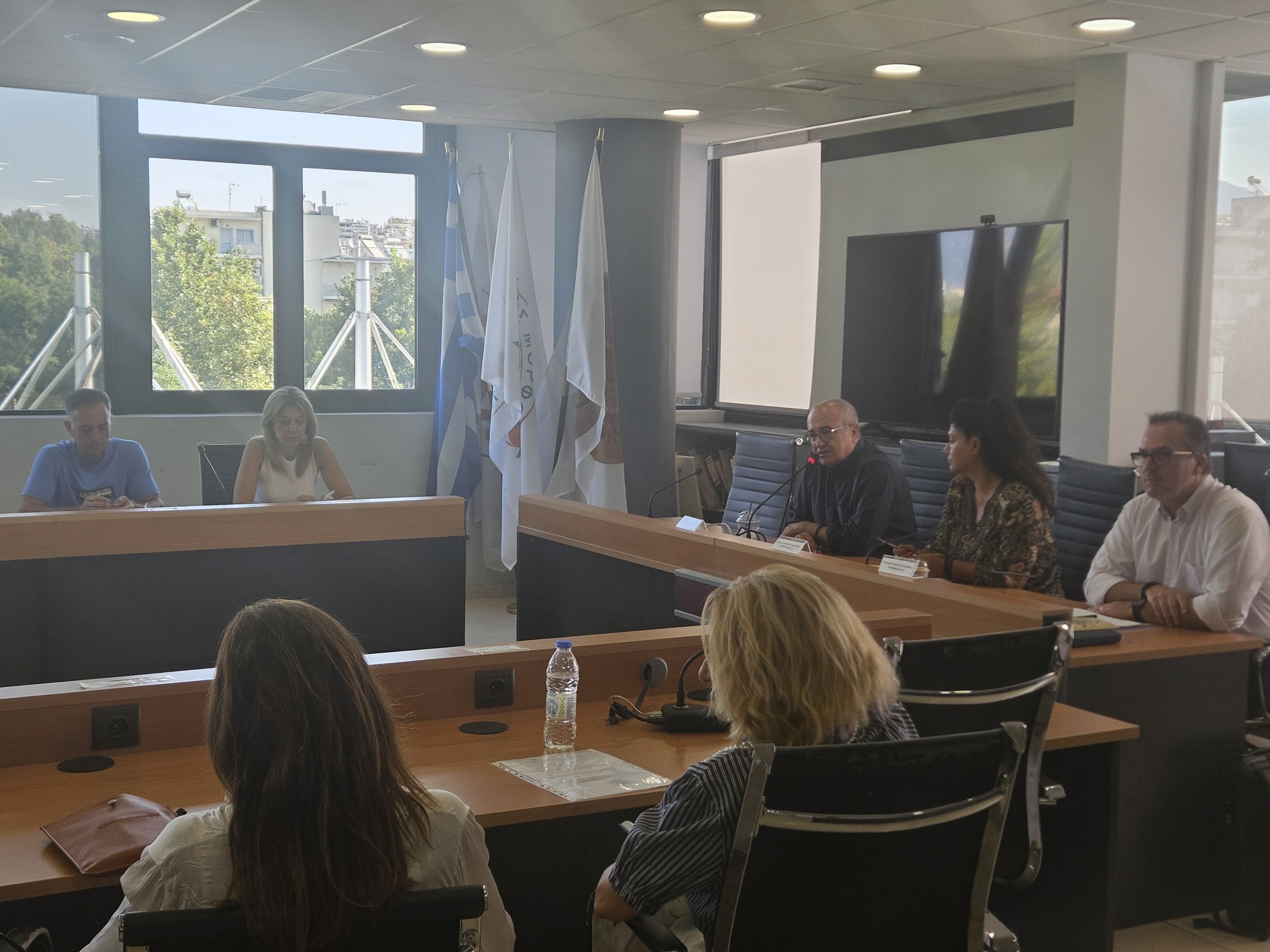 Συνάντηση με διευθυντές σχολείων 2025-09 (1)