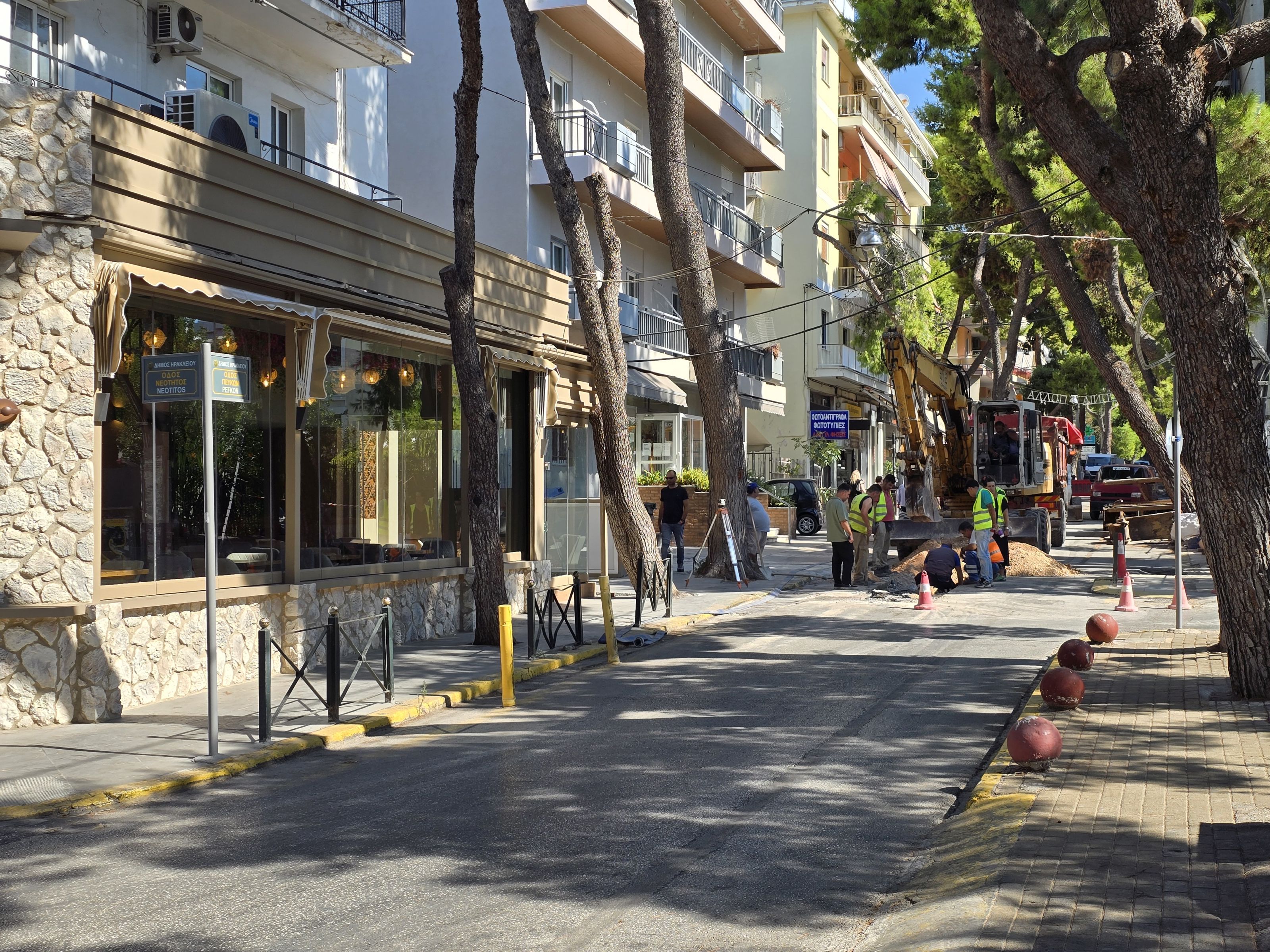 Αντικατάσταση αγωγού Πεύκων 2026.09