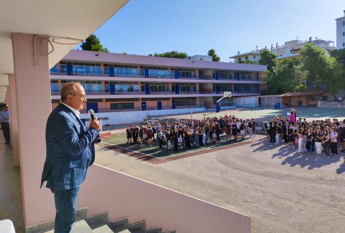 Πρώτο κουδούνι στα σχολεία του Δήμου Ηρακλείου Αττικής με βελτιώσεις από τις εργασίες του καλοκαιριού