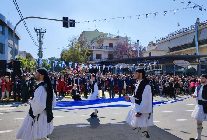 Με την παρέλαση σχολείων και φορέων ολοκληρώθηκαν οι εορτασμοί για την 25η Μαρτίου 